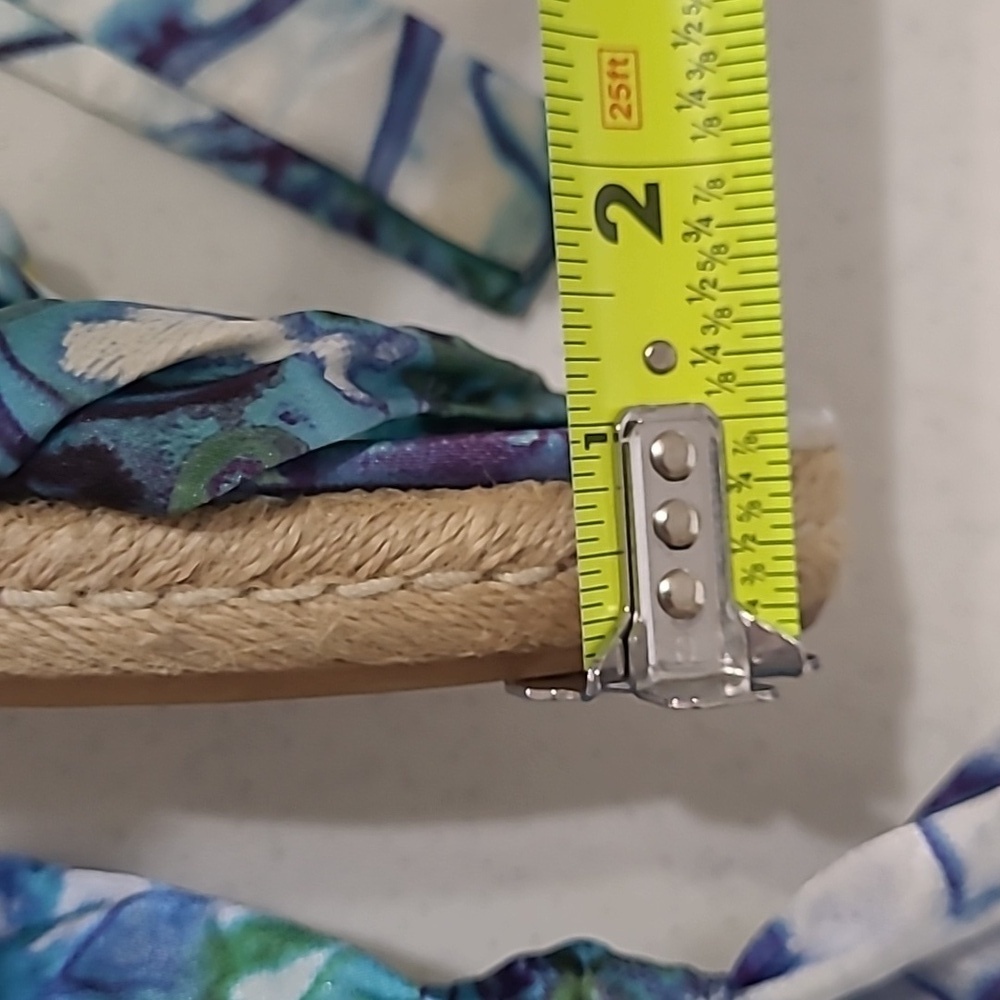 BCBGeneration RUBY Blue & Green Sandals with Ribbon Ankle Ties Size 9.5 - Picture 8 of 12